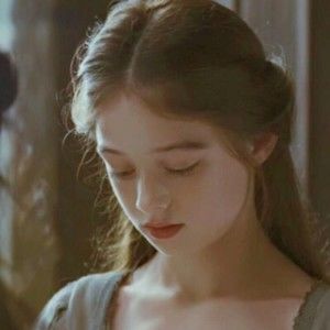 Meet your Posher, Anne